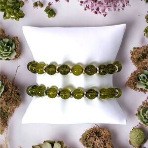 NWT Wool + Pepper Co. Peridot Beaded Bracelet with gold or silver accents